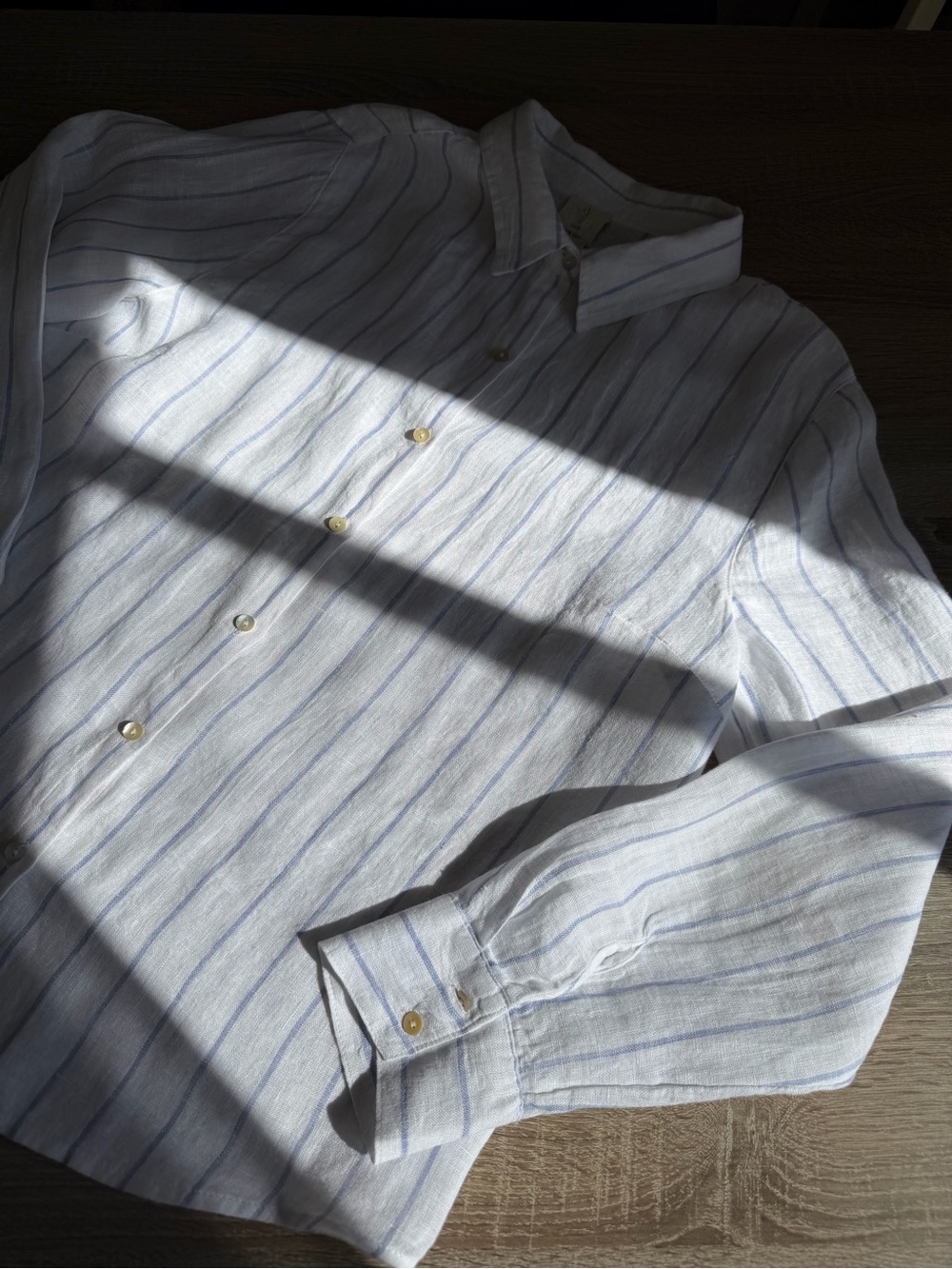 Joie 100% Linen Striped Light Blue Button Up Long Sleeve Shirt Size Large - Picture 3 of 9